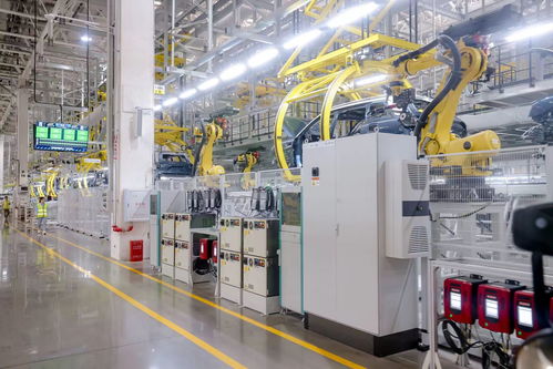 問界M9加速跑，賽力斯超級(jí)工廠鑄就卓越，汽車零配件零售助力無(wú)憂駕駛